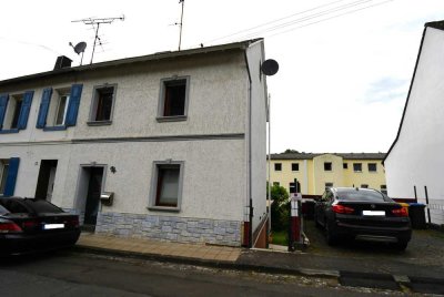 Ruhig gelegenes Einfamilienhaus mit idyllischem Garten & Anbaumöglichkeit