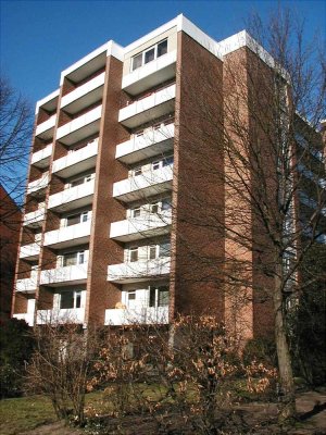 Alles neu! Modernisierte 1 Zimmer Wohnung mit tollem Blick!