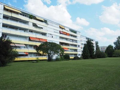 Modernisierte, gut geschnittene 3-Zimmerwohnung in zentraler und ruhiger TOP-Lage von Unterhaching!