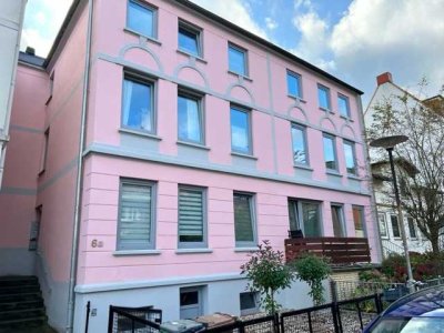 stilvolle 2-Zimmer-Wohnung in Lübeck mit Einbauküche