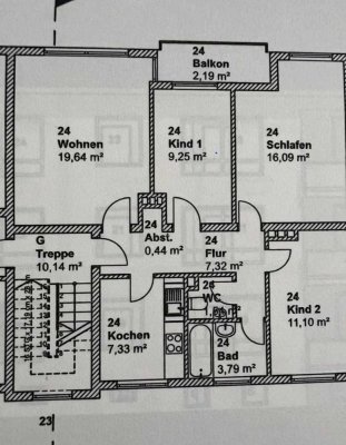 4 Zimmerwohnung, im Erdgeschoss mit Balkon in Kassel Niederzwehren