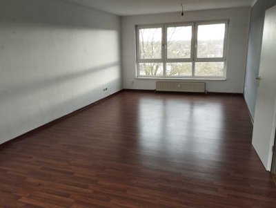 Frisch sanierte 2-Zimmer Wohnung in ruhiger Lage