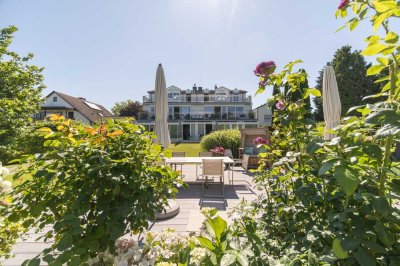 Interior Traum: eindrucksvolles Einfamilienhaus mit parkähnlichem Garten, Pool, Sauna u.v.m.