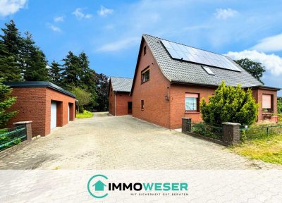 Zwei Einfamilienhäuser mit großem Grundstück, PV-Anlage und Solarthermie