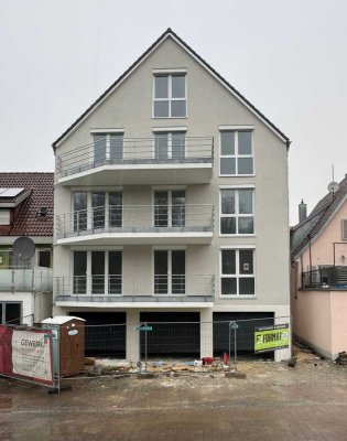 Neubau: stadtnahe, attraktive 3-Zimmer-Wohnung mit Balkon in Ebersbach