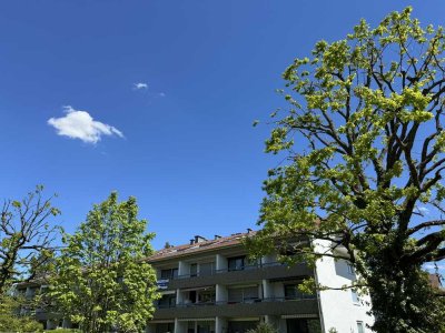 Lichtdurchflutete 1-Zimmer-Dachgeschosswohnung mit Terrasse