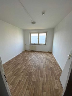 KAUTIONSFREI - 1 Kaltmiete geschenkt - 3-Zimmer-Wohnung - mit Balkon zur Miete