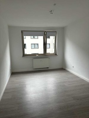 gemütliche 1-Raum-Wohnung mit Balkon und Einbauküche in Düsseldorf-Derendorf zu vermieten