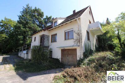 *RESERVIERT* Sanierungsbedürftiges Mehrfamilienhaus mit 4 Wohneinheiten in Schalkhausen