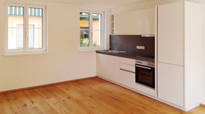 Eine gemütliche, behinderten gerechte 3 Zimmer-Wohnung mit Balkon