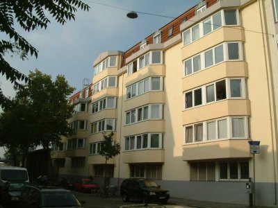 Helles 1-Zimmer-Appartement, Nähe Uni