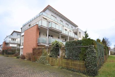 Lichtdurchflutete Wohnung mit großzügigem Balkon und Garage in Stöckheim!