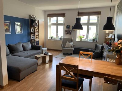 Junges Paar oder Single gesucht! 2-R-Apartment san. Altbau in zentraler Lage!