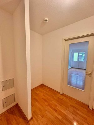 920 € - 59 m² - 2.0 Zi.