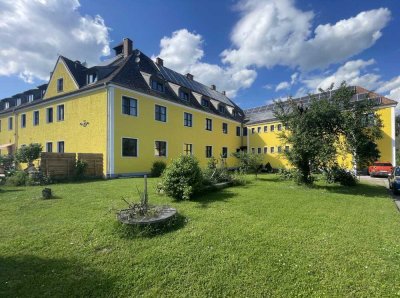 *Exklusives Mehrfamilienhaus* Historisches Schloss Ostheim: Der Zwölfer