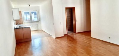 Reserviert: Helle und geräumige 2-Zimmerwohnung in Bad Bergzabern