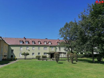 Sonnige 2-Zimmer-Wohnung im Grünen inkl. Parkplatz!