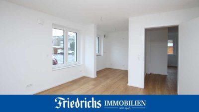 Stilvolle 3-Zimmer-Neubau-Wohnung im EG mit Terrasse in zentraler Lage von Varel nahe Dangast