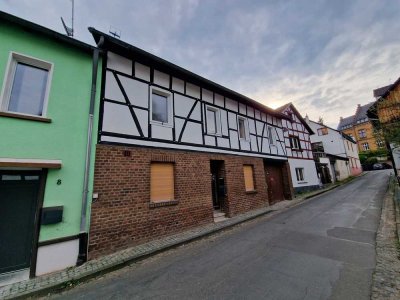 2 Familienhaus in Mechernich-Kommern zum sehr fairen Preis...