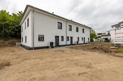 Hochwertiges Reihenmittelhaus zur Vermietung-Erstbezug