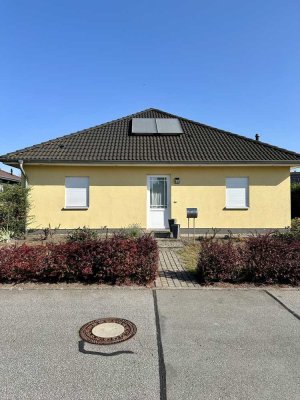 Gepflegter Bungalow in ruhiger und Ostsee naher Lage. Von Privat prov.-frei!