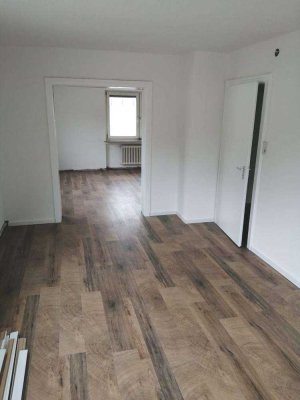 Helle sanierte Teilmöblierte  3 Zimmer-Wohnung in Geislingen