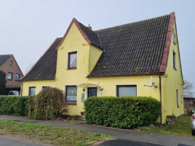 Einfamilienhaus zum Wachküssen mit großem Garten in ruhiger Lage