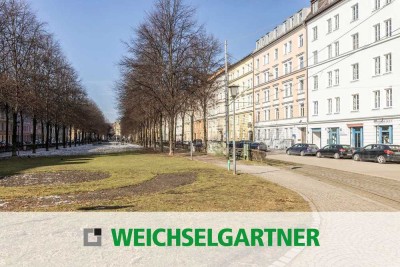 Lichtdurchflutete 2-Zimmer-Wohnung im Rückgebäude mit Altbauflair direkt am Bordeauxplatz