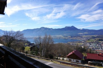 RARITÄT! Ein- oder Zweifamilienhaus in Top - Lage am Mondseeberg mit atemberaubender Aussicht (teilweise noch Rohbau)