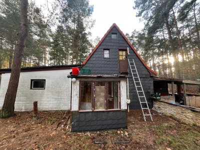 Sanierungsbedürftiges Ferienhaus auf Freizeitgrundstück in Fichtenwalde