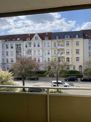 Schöne 1-Zimmer-Wohnung mit Balkon - nahe Blücherplatz