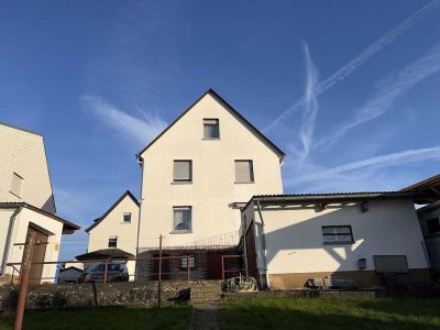 Benötigen Sie Platz, Ruhe und dann noch einen Garten mit schöner Aussicht?