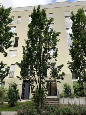 Helle 4 Zimmer Wohnung, Balkon, TG-Stellplatz mit Wallbox,