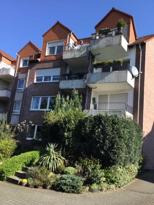 Helle Wohnung mit Westbalkon und Tageslichtbad