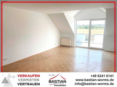 Alles Aussichtssache! 3Zi.-DG-Maisonette, bezugsfrei, XL-Balkon, Duplex-Stpl., „In den Lüssen“!