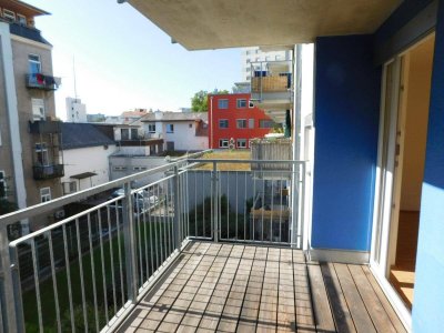 Lendplatz: ruhige, sonnige Wohnung mit Balkon