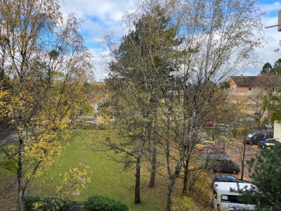 Großzügige Wohnung mit Balkon und Tiefgaragenstellplatz  direkt am Viebigplatz