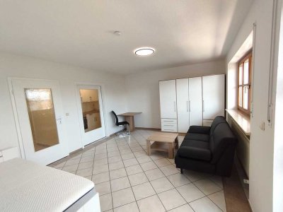 Neu renoviertes und möbliertes 1- Zimmer Apartment