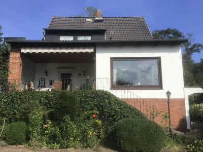 Freistehendes Einfamilienhaus, 5,5 Zimmer,  in Helmstedt in bevorzugter Wohnlage