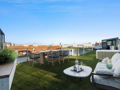 VIENNA SKYLINE: 254m² Nutzfläche - Lichtdurchflutetes Penthouse mit atemberaubender 105m² Dachterrasse und 360 Grad Innenstadt Blick