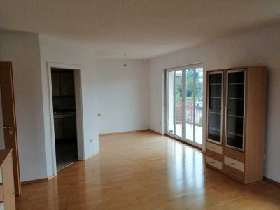 Helle 3-Zimmer-Wohnung in 84549, Engelsberg