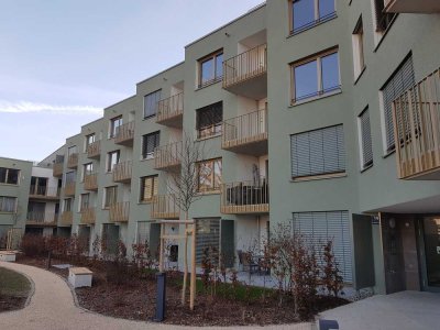 Moderne 2-Zimmer-Wohnung mit Einbauküche und Balkon in Augsburg