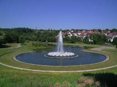 Nähe Killesberg & Rosensteinpark - DG-Wohnung mit wunderschönem Ausblick