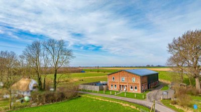 Idyllischer Resthof mit Hauskoppel 
direkt an der Eider gelegen