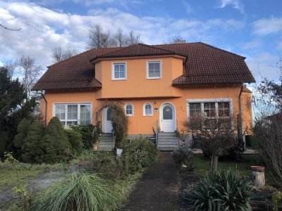 Den Herbst gemütlich am eigenen Kamin genießen