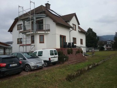 Geschmackvolle 3-Raum-DG-Wohnung mit gehobener Innenausstattung mit Balkon und EBK in Heidelberg