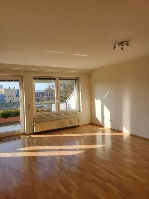 Sonnendurchflutete 3 ZKBB 105m² Maisonette-Whg. mit Aufzug und TG