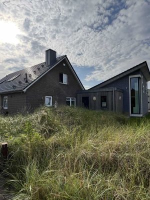 St. Peter-Ording tolle EG WHG mit 3 Zi., Kamin, Garten, Stellplätzen + Option auf zus. 100 qm Loft