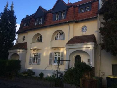 Bad Honnef / Rhöndorf: Schöne kernsanierte Altbauwohnung mit Balkon