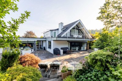 Blomberg |
Geräumige Villa mit Familienfreundlichkeit und Traumhafter Aussicht!